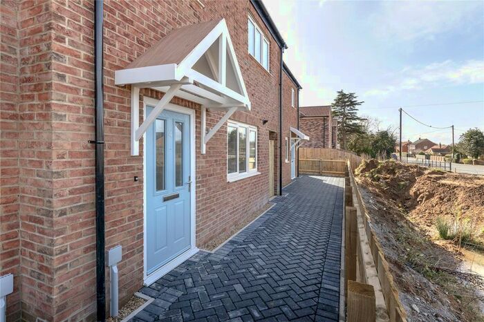 3 Bedroom Terraced House For Sale In Hill View Close, Ingoldisthorpe, King's Lynn, PE31