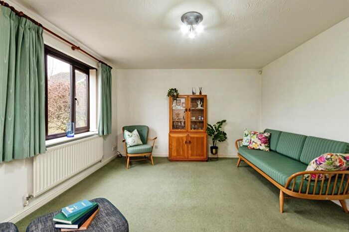 4 Bedroom Detached House For Sale In Patterdale Close, Gamston, Nottingham, NG2