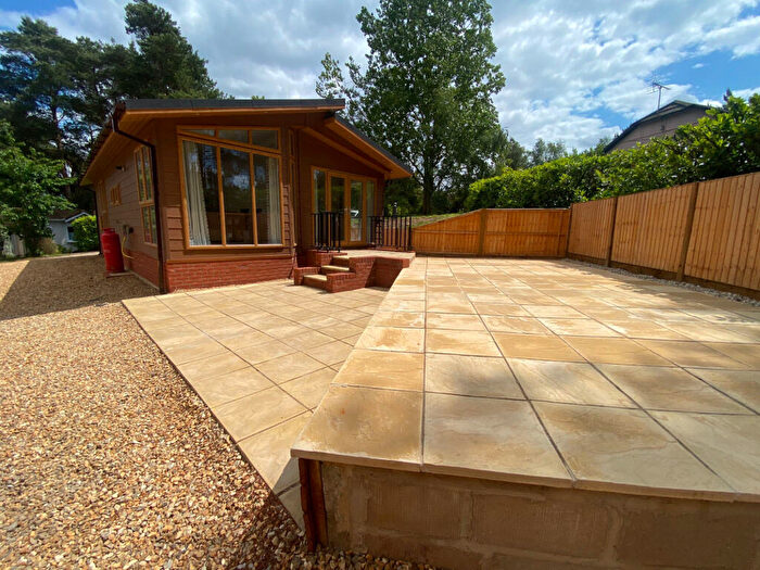 2 Bedroom Park Home For Sale In Norwich, Norfolk, NR9