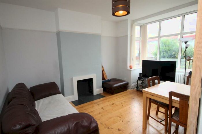 4 Bedroom House To Rent In Beverley Road, Bristol, BS7