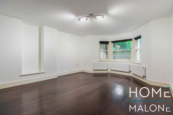 2 Bedroom Flat To Rent In Lordship Park, London, N16