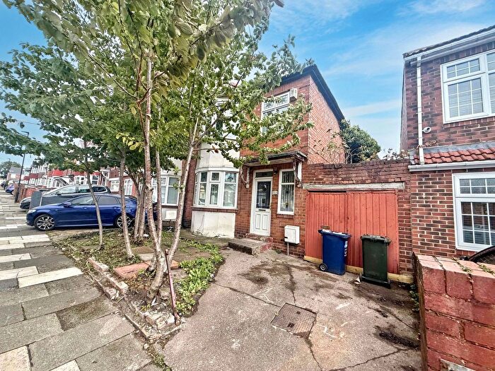 3 Bedroom Semi-Detached House For Sale In Normount Road, Benwell, Newcastle Upon Tyne, NE4