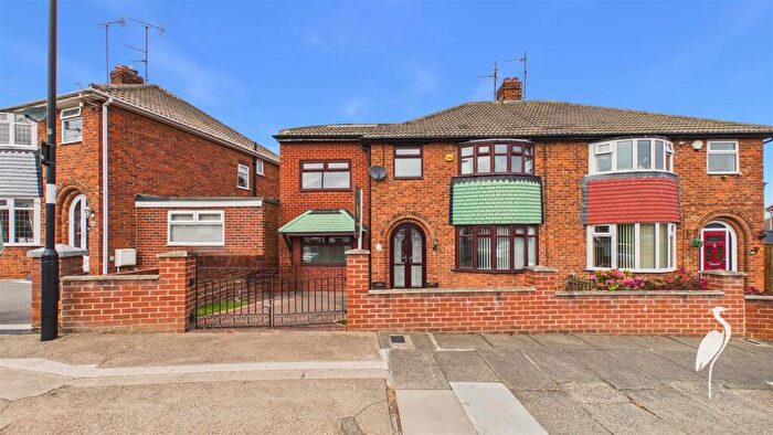 4 Bedroom Semi-Detached House For Sale In Torver Crescent, Seaburn Dene, Sunderland, SR6