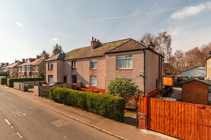 3 Bedroom Flat For Sale In Sighthill View, Edinburgh, EH11