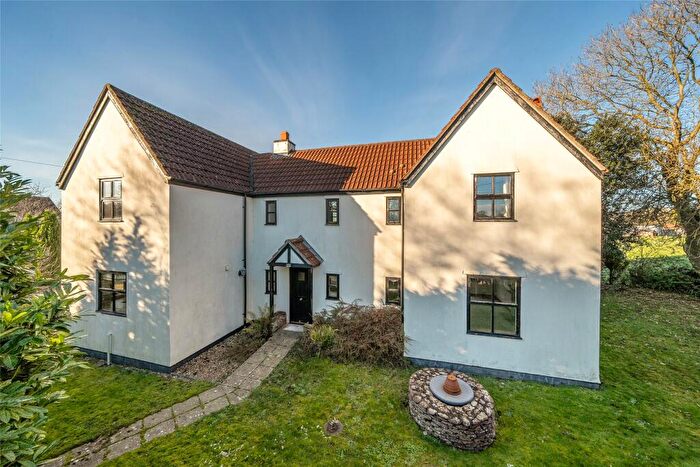 4 Bedroom Detached House For Sale In Chaingate Lane, Iron Acton, Bristol, Gloucestershire, BS37
