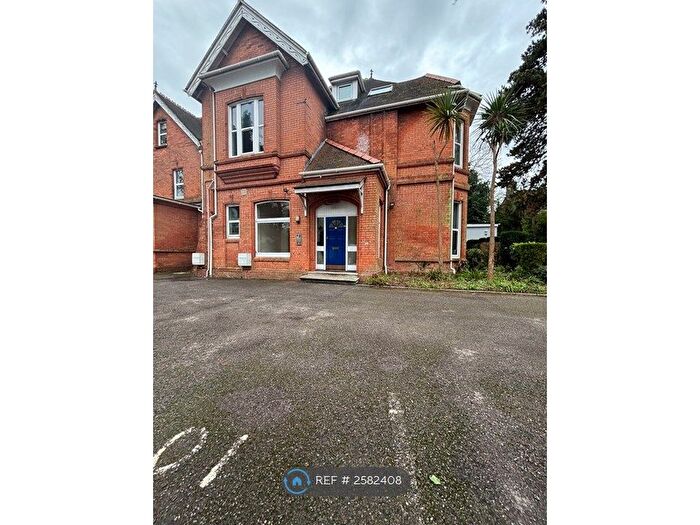 1 Bedroom Flat To Rent In Hazelwood Court, Bournemouth, BH1