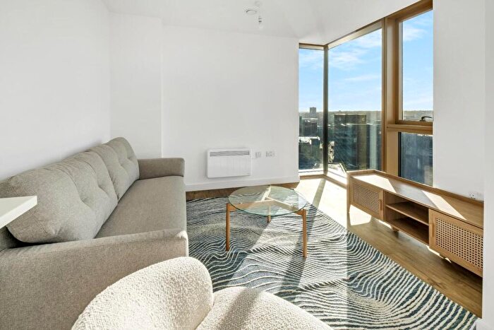 2 Bedroom Apartment To Rent In South Central, Essex Street, Birminngham, B5