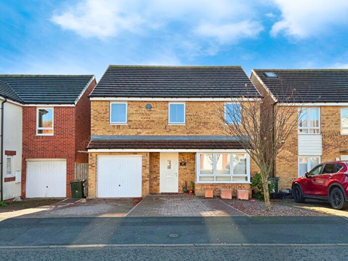 4 Bedroom Detached House For Sale In Warrington Grove, North Shields, North Shields, NE29