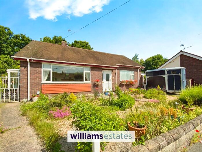 2 Bedroom Detached Bungalow For Sale In Mornant Avenue, Prestatyn, LL19