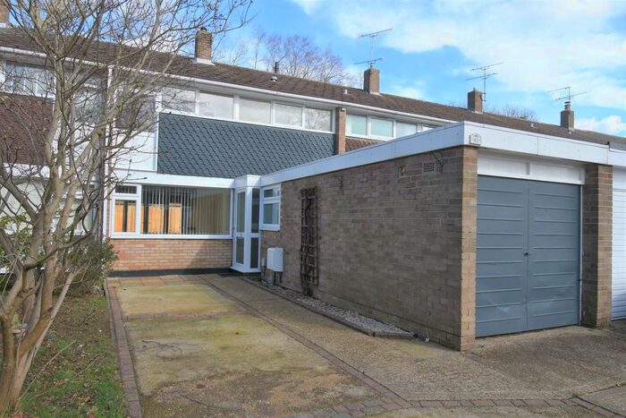 3 Bedroom Terraced House To Rent In Broomhills, Welwyn Garden City, AL7