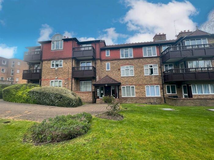 2 Bedroom Flat To Rent In Marsh Lane, Stanmore, HA7