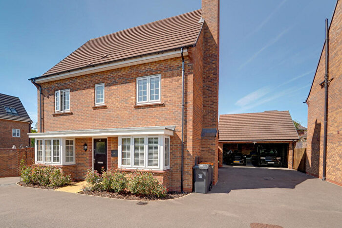 5 Bedroom Detached House For Sale In Oxford Blue Way, Bedford, MK43