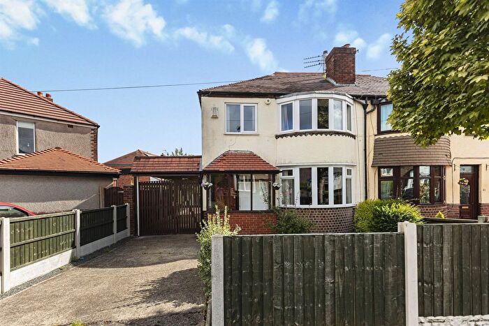 3 Bedroom Semi-Detached House For Sale In Star Lane, Lymm, WA13