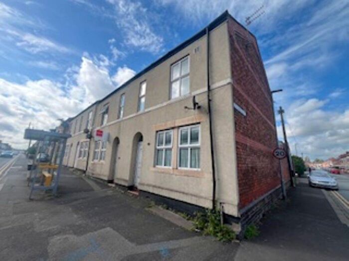 3 Bedroom End Of Terrace House For Sale In Edleston Road, Crewe, CW2
