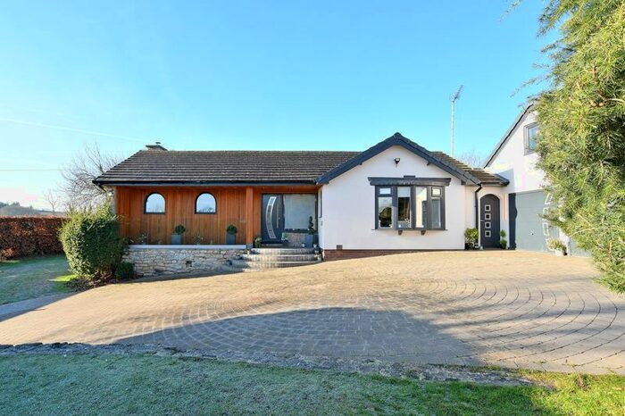 3 Bedroom Bungalow For Sale In Hooton Lane, Slade Hooton, Sheffield, S25