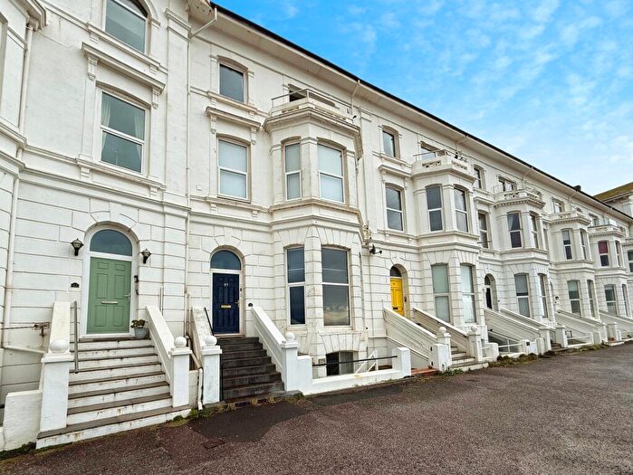 3 Bedroom Apartment For Sale In Morton Crescent, Exmouth, EX8