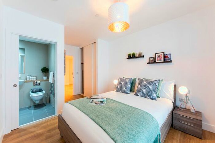 2 Bedroom Flat To Rent In Brick Kiln Two, Lewisham, SE13