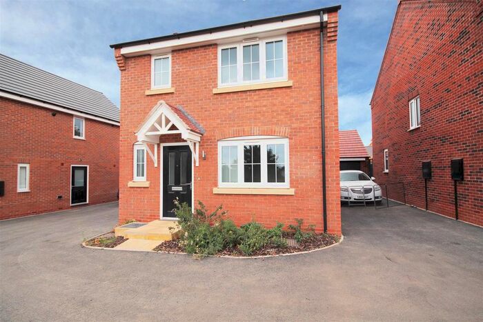 3 Bedroom Detached House To Rent In Hargunn Court, Castle Donington, Derby, DE74