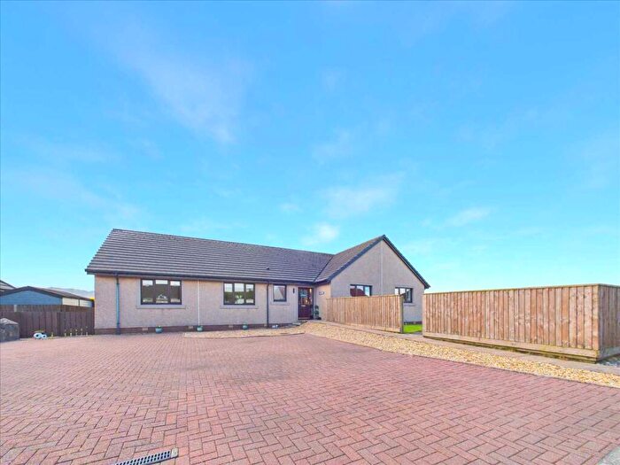 4 Bedroom Bungalow For Sale In Kilkivan, Drumore, Campbeltown, PA28