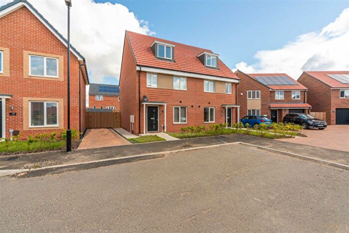 3 Bedroom Semi Detached House For Sale In Bramble Way, Great Park, NE13