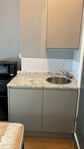 Studio To Rent In Floyd Road, London, SE7