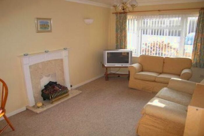 2 Bedroom Maisonette To Rent In Bramcote, Nottingham, NG9