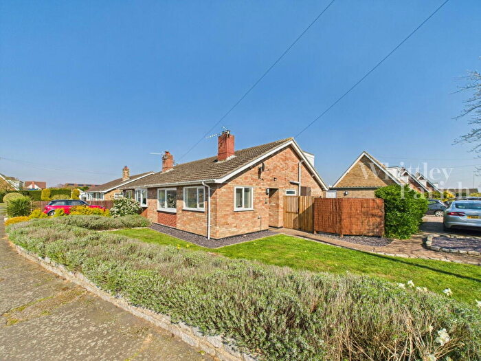 3 Bedroom Chalet For Sale In Lime Tree Avenue, Long Stratton, NR15