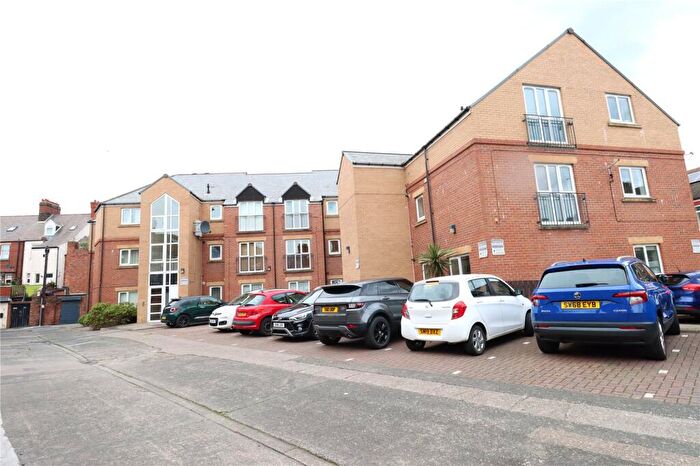 2 Bedroom Flat For Sale In Victoria Mews, Whitley Bay, Tyne And Wear, NE26