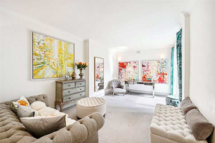 1 Bedroom Apartment To Rent In Redcliffe Square, London, SW10