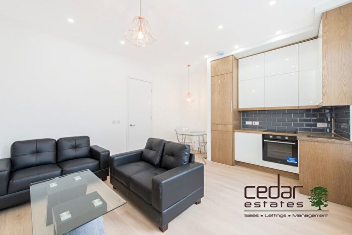 1 Bedroom Flat To Rent In Westbourne Park Road, London, W11