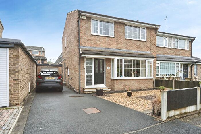 3 Bedroom Semi-Detached House For Sale In Whack House Close, Yeadon, Leeds, LS19
