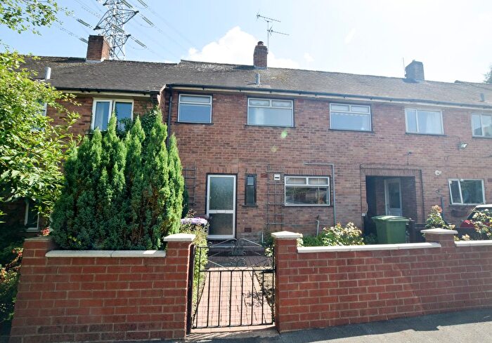 3 Bedroom Terraced House For Sale In Crescent Road, Hadley, Telford, TF1