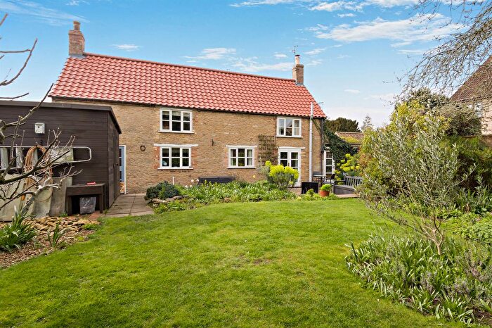 3 Bedroom Detached House For Sale In Thorpe Road, Peterborough, PE3