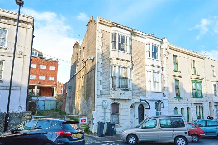 1 Bedroom Flat For Sale In George Street, Ryde, Isle Of Wight, PO33