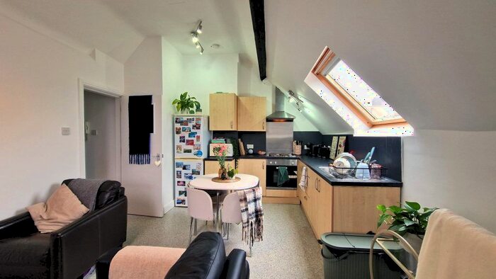 1 Bedroom Flat To Rent In Heaton Road, Heaton, Newcastle Upon Tyne, NE6