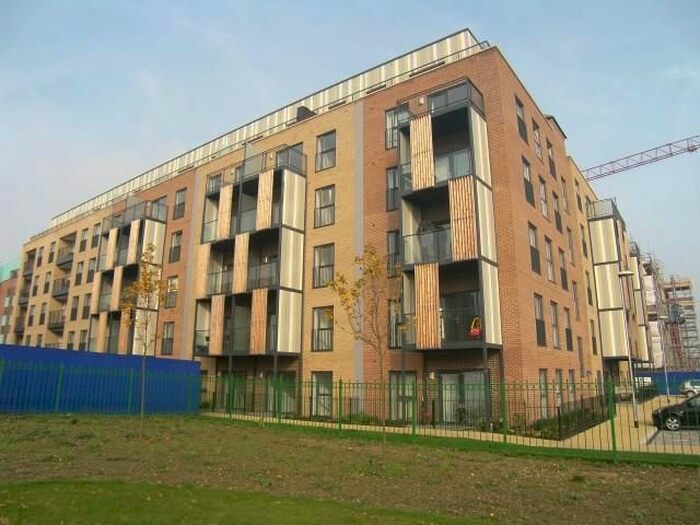 1 Bedroom Flat To Rent In Maxwell Road, Romford, RM7