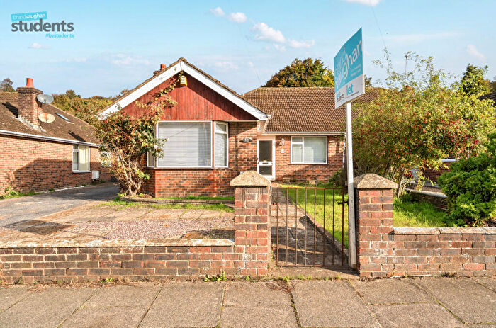 4 Bedroom Bungalow To Rent In Heath Hill Avenue, Brighton, BN2