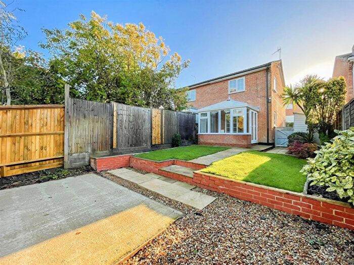 2 Bedroom Semi-Detached House To Rent In Wentworth Way, St. Leonards, TN38