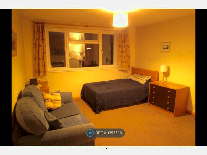 Studio To Rent In Brendon House, Sutton, SM2