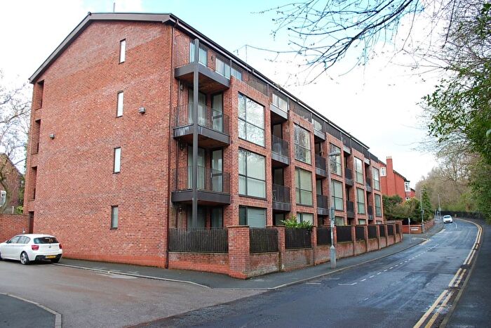 2 Bedroom Flat To Rent In Mellor Road, Ashton-Under-Lyne, Greater Manchester, OL6