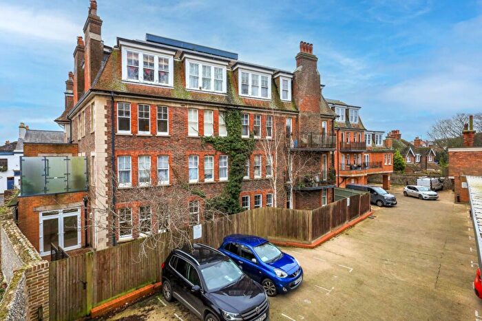 2 Bedroom Flat For Sale In Meads Street, Eastbourne, BN20