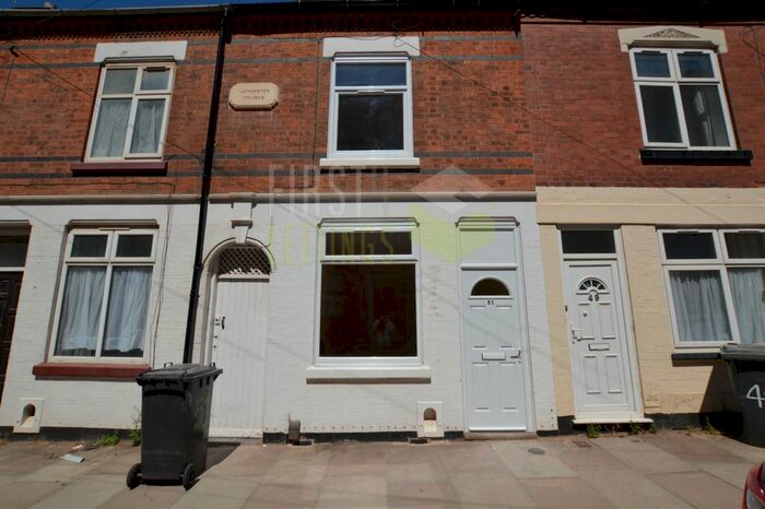 3 Bedroom Terraced House To Rent In Wordsworth Road, Clarendon Park, LE2