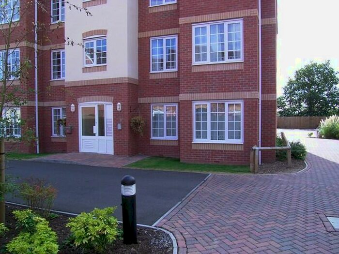 2 Bedroom Flat To Rent In Tiber Road, North Hykeham, LN6