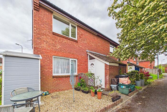 1 Bedroom Flat To Rent In Newlands Green, Clevedon, BS21