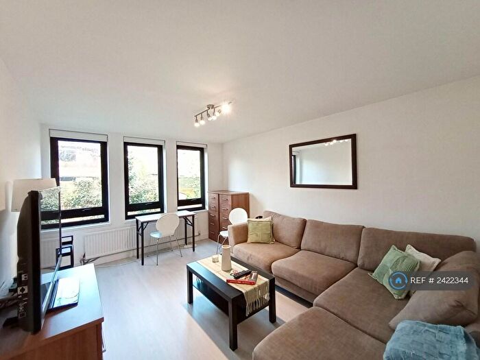 1 Bedroom Flat To Rent In Belsize Avenue, London, NW3