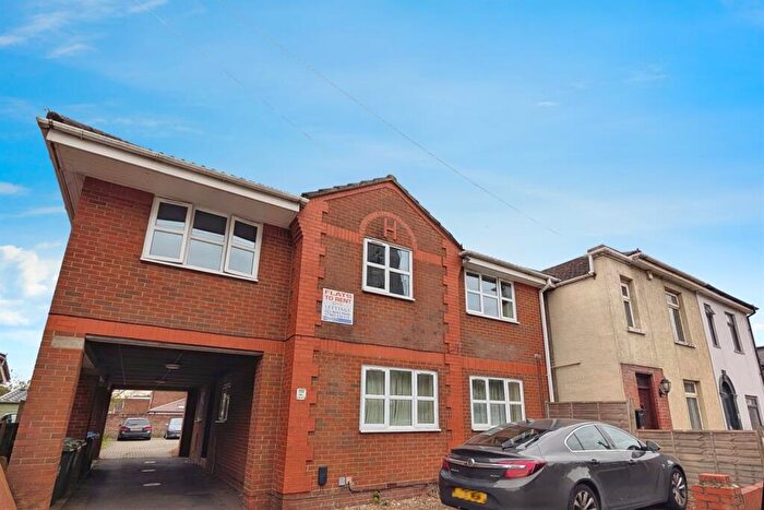 1 Bedroom Flat To Rent In Waterloo Road, SO15