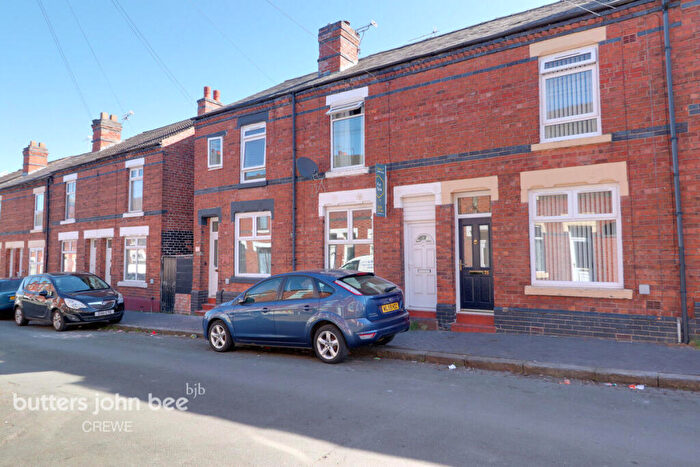 2 Bedroom Terraced House For Sale In Newdigate Street, Crewe, CW1