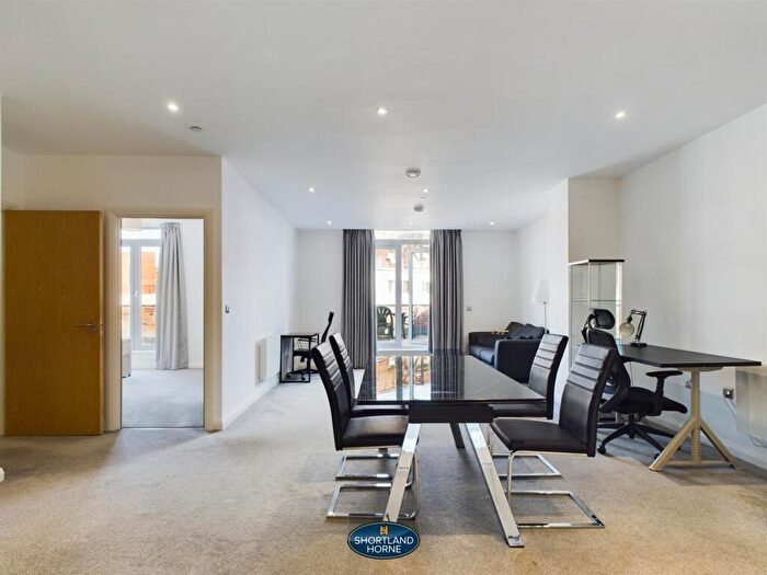 2 Bedroom Apartment To Rent In The Co-Operative, Corporation Street, CV1