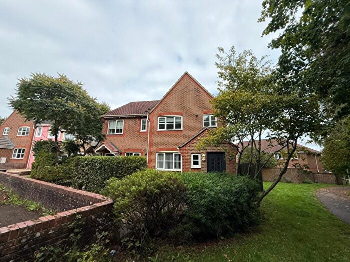 3 Bedroom Semi-Detached House To Rent In Lubeck Drive, Andover, Hampshire, SP10