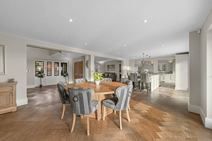 5 Bedroom Detached House For Sale In Church Road, Peldon, CO5
